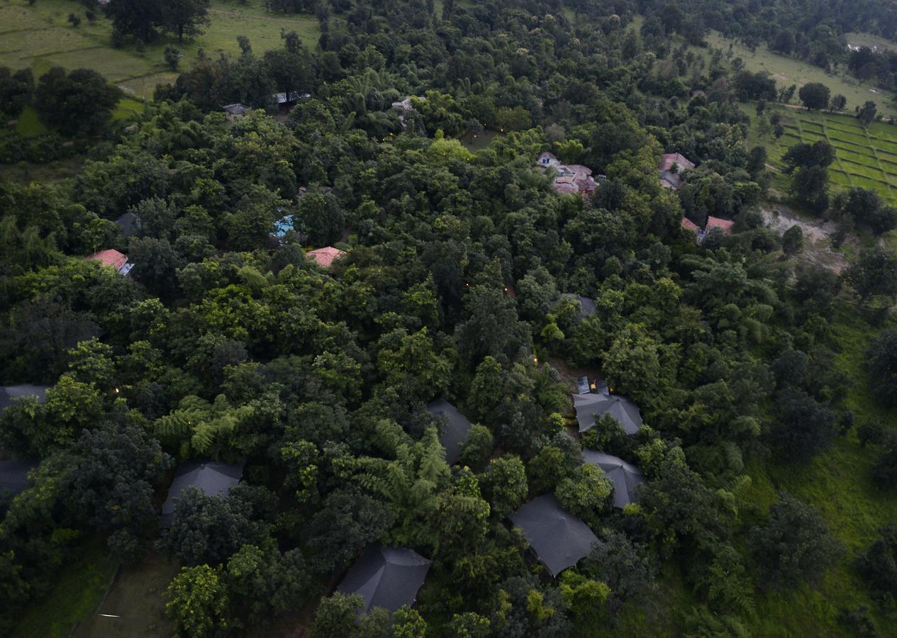Pench Jungle Camp Hotel Khawāsa Eksteriør billede