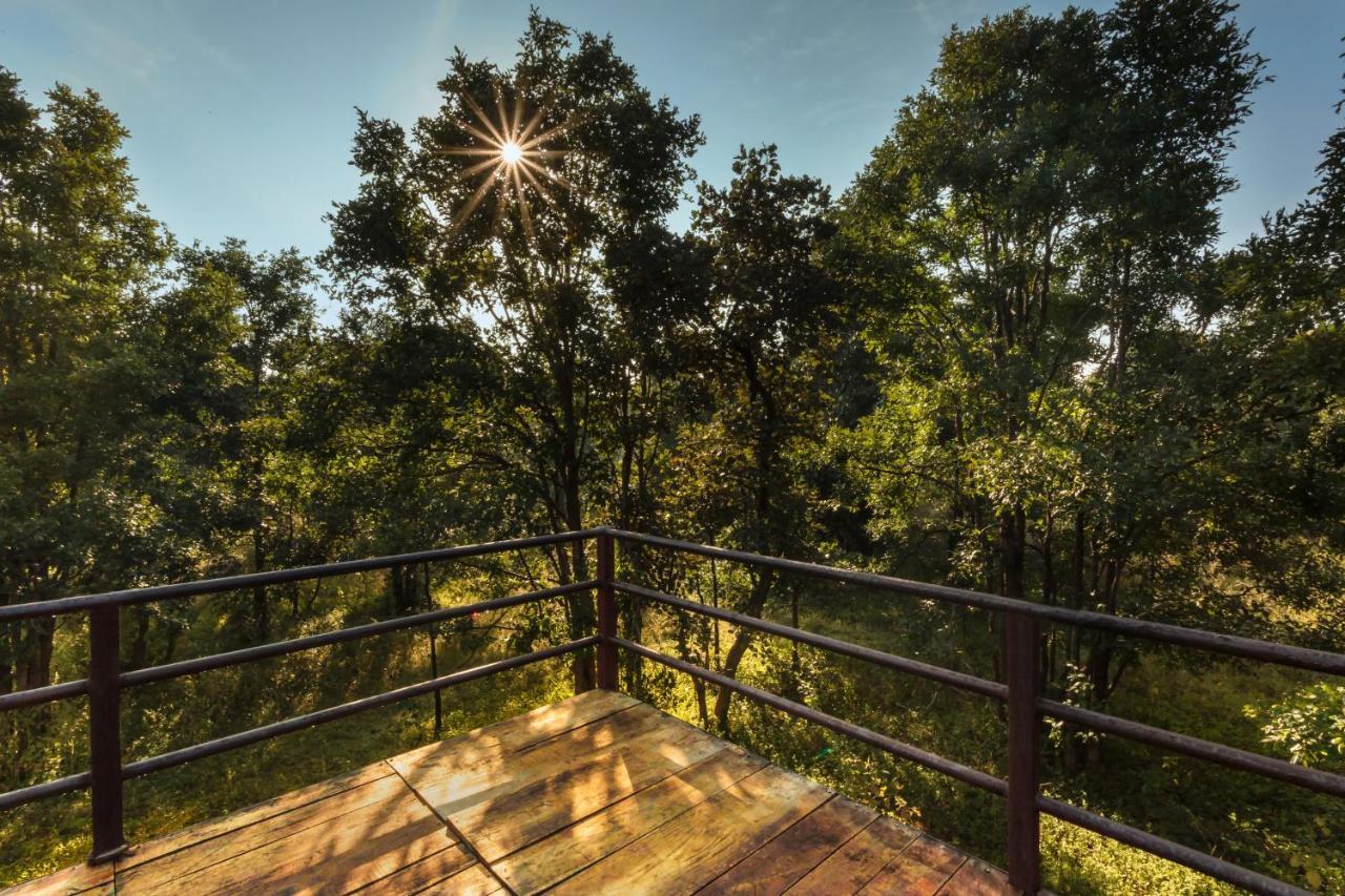 Pench Jungle Camp Hotel Khawāsa Eksteriør billede