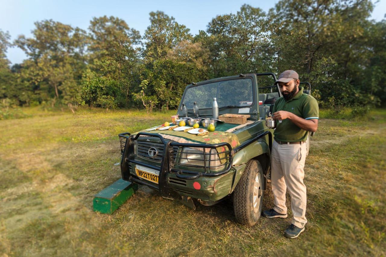 Pench Jungle Camp Hotel Khawāsa Eksteriør billede