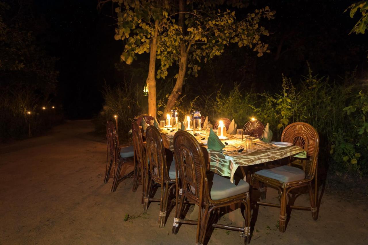 Pench Jungle Camp Hotel Khawāsa Eksteriør billede